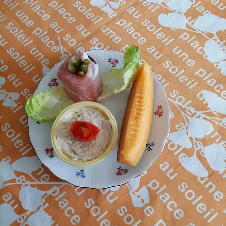 Chez Germaine Homestay szállás